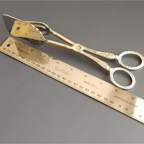 Vintage Silver Plated Pastry Server Tongs - Picture 4 of 5